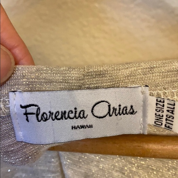 Boyfriend Tee - Picture 3 of 4